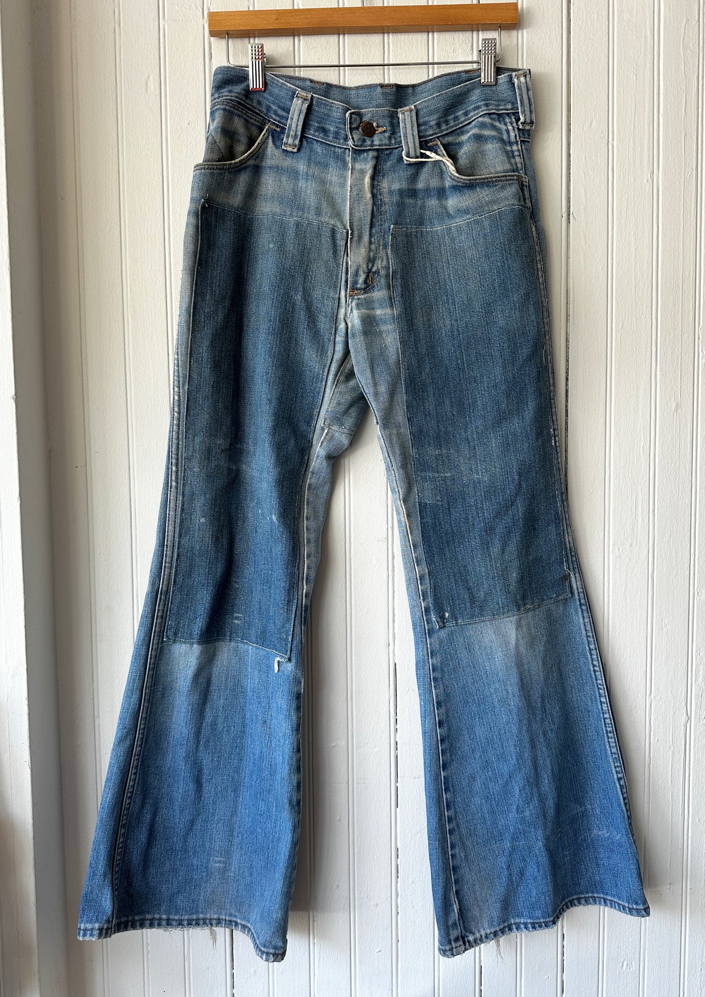 70’s Patched Sedge Field Flared Denim