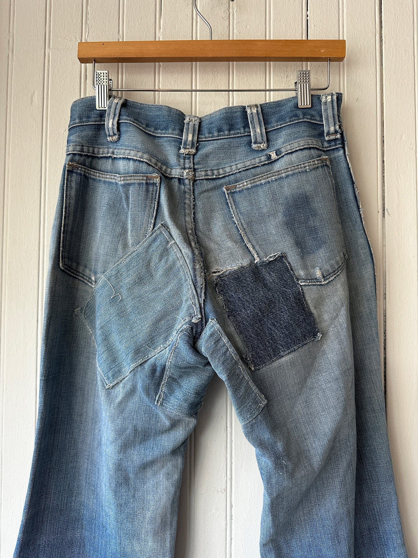 70’s Patched Sedge Field Flared Denim